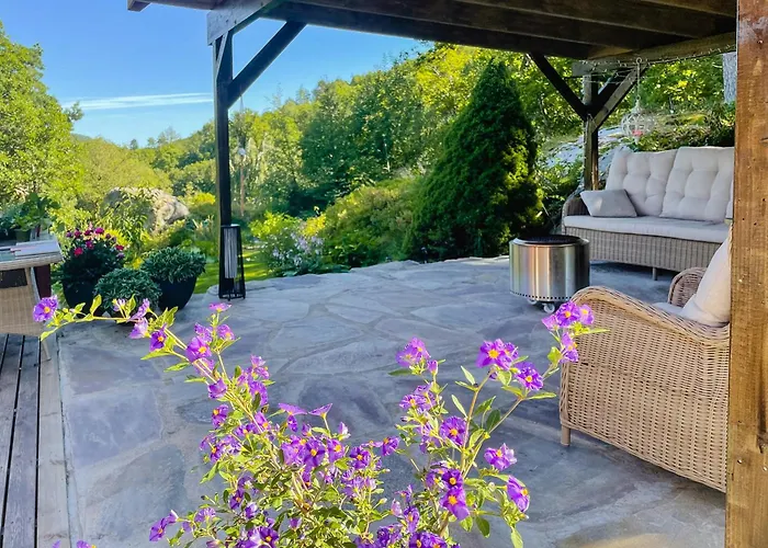 All-season With Fjord View In Mandal